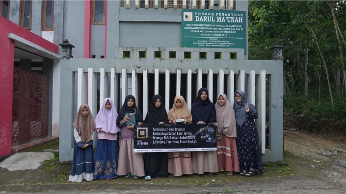 yayasan quranesia, penghafal alquran, sedekah makan dan donasi, quranesia, penghafal al-quran, alquran, al-quran, Selamatkan Indonesia Dengan Al-Quran