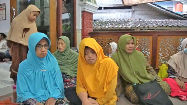 kampung-qurani-Kampung-quranesia-lansia-dua-2